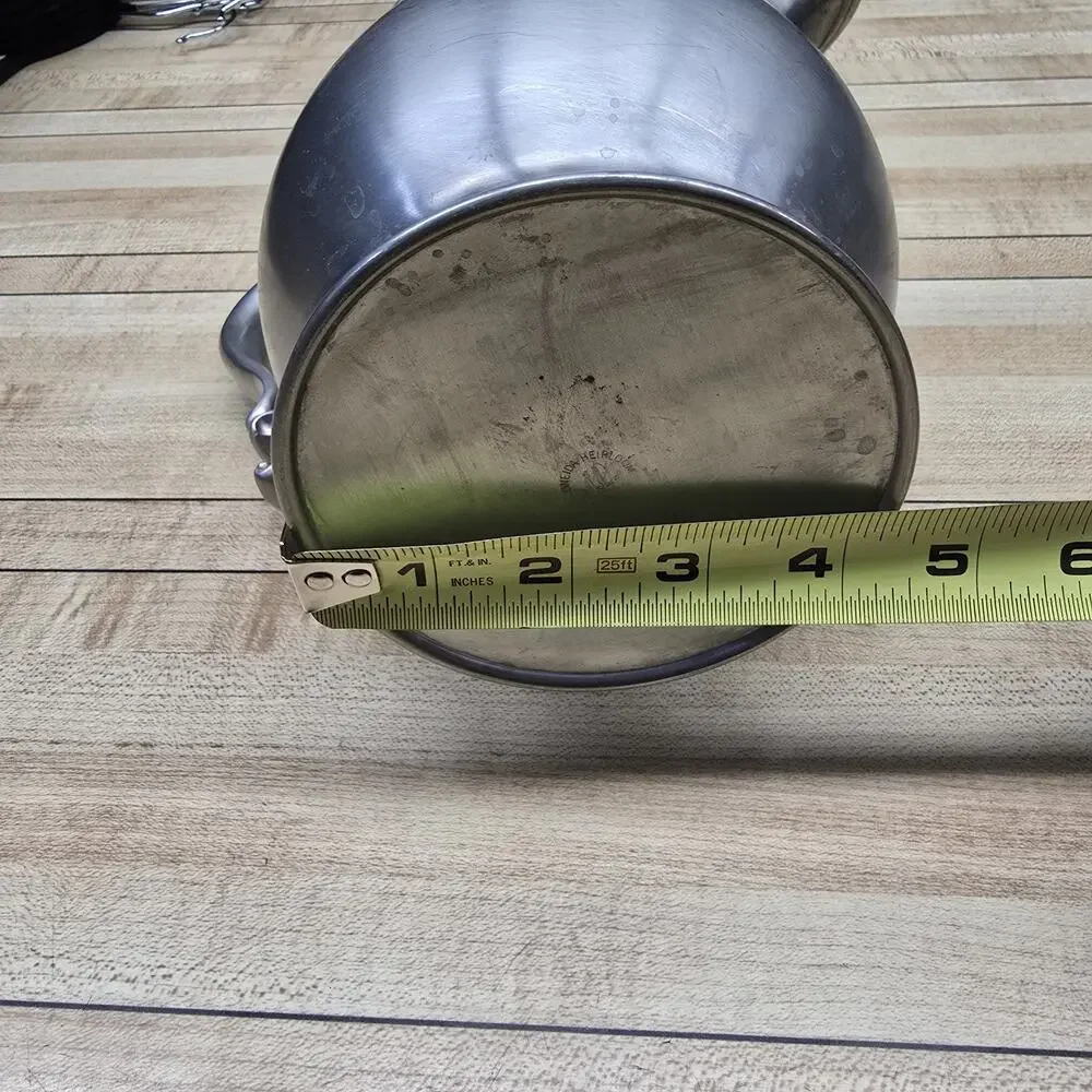 Vintage Oneida Heirloom Handled Pewter‎ Pitcher 7” Height Heritage Old Money